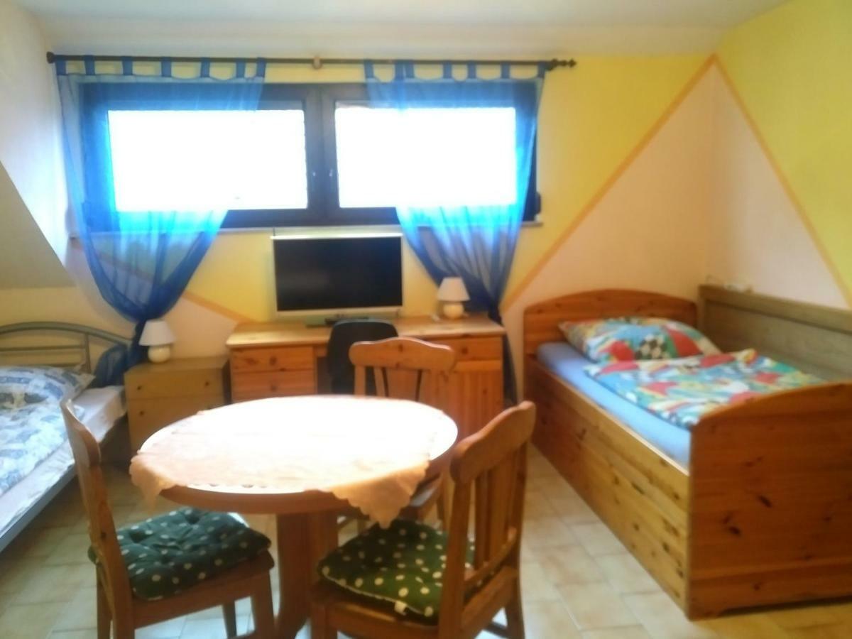 Bea'S Monteurzimmer Seckach Luaran gambar